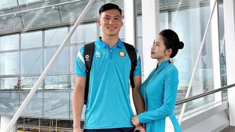 Thủ môn ĐT Việt Nam sắp cưới nữ tiếp viên hàng không hơn tuổi